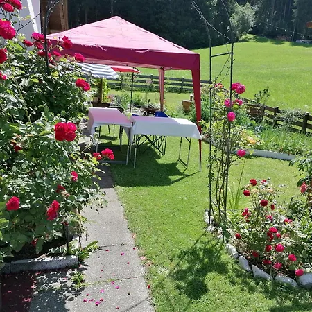 Apartamento Haus Spertental